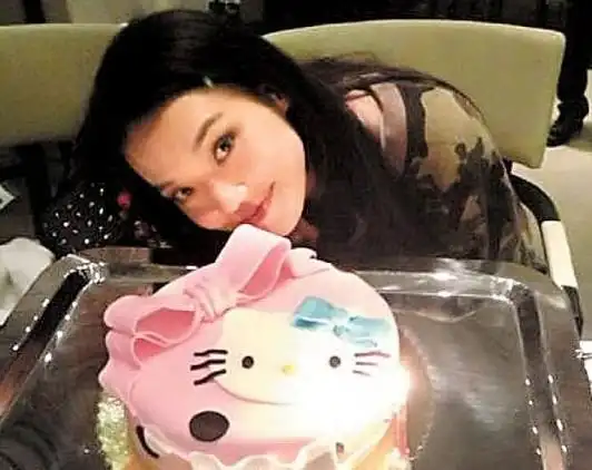 舒淇37岁生日众好友祝贺独缺冯德伦 疑两人分手