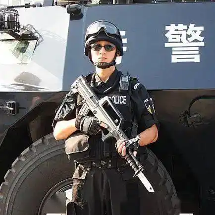 越活动牵手特警相伴一生7月26日特警小哥哥小姐姐和你有个约会