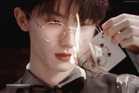 581_388gif 动态图 动图