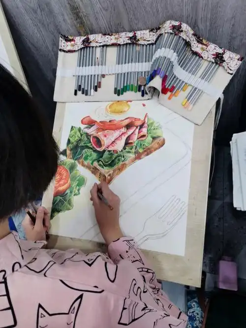 彩铅手绘早餐三明治