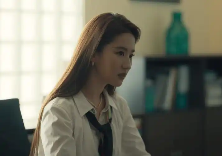 呼吁《玫瑰的故事》尽快下架,刘亦菲饰演的黄亦玫,三观尽毁