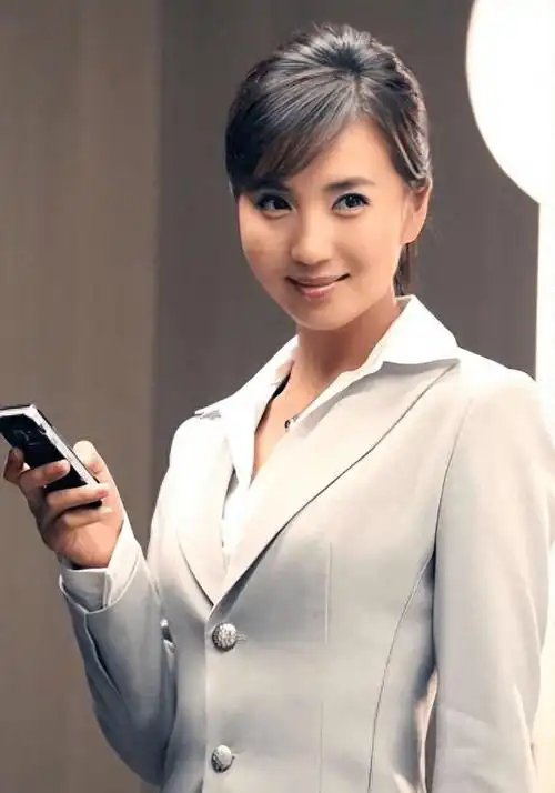 陈好近照,网友:小姨妈没有大学时代可爱了!