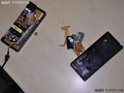 别买组装货!编辑亲历笔记本电源爆炸