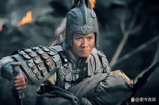 甚至还流传出了"一吕二赵三典韦"的评价,让无数人知晓了赵子龙的大名