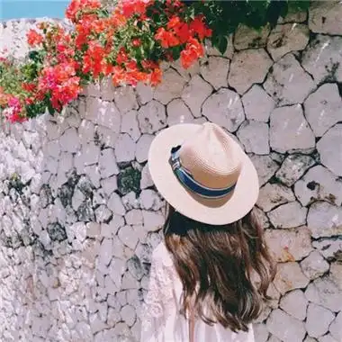 最新版女生有意境背影头像大全