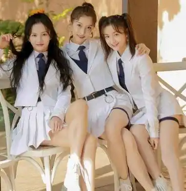 刘些宁撞脸刘亦菲引争议,看清俩人对比照:这确定没开玩笑?