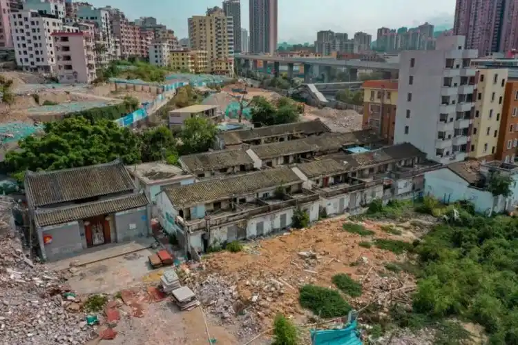 布吉南门墩旧改项目!