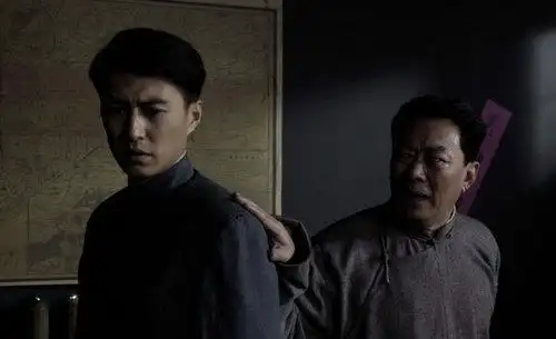 《开天辟地》是首部全景式展现第一次国内革命战争壮丽画卷的电视剧