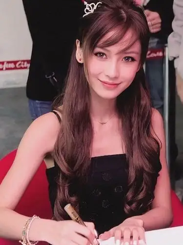0404嫩模时期的angelababy