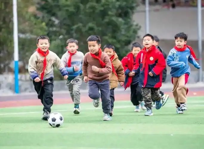 以高质量教育体系奠基民族复兴|教育时评_凤凰网资讯_凤凰网