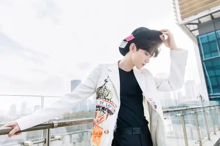 白敬亭 - 堆糖,美图壁纸兴趣社区