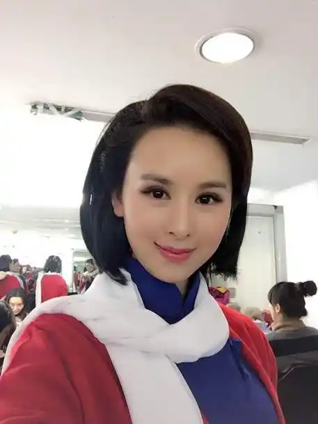 空政文工团青年歌唱家王雅洁