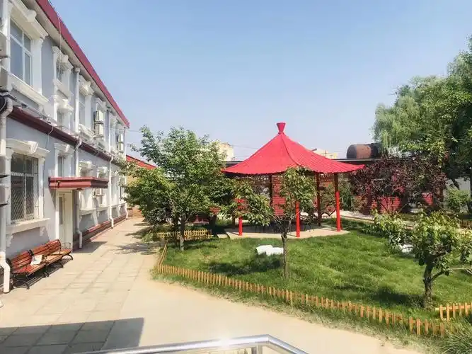杨镇敬老院——花园般的如家养老院 - 美篇