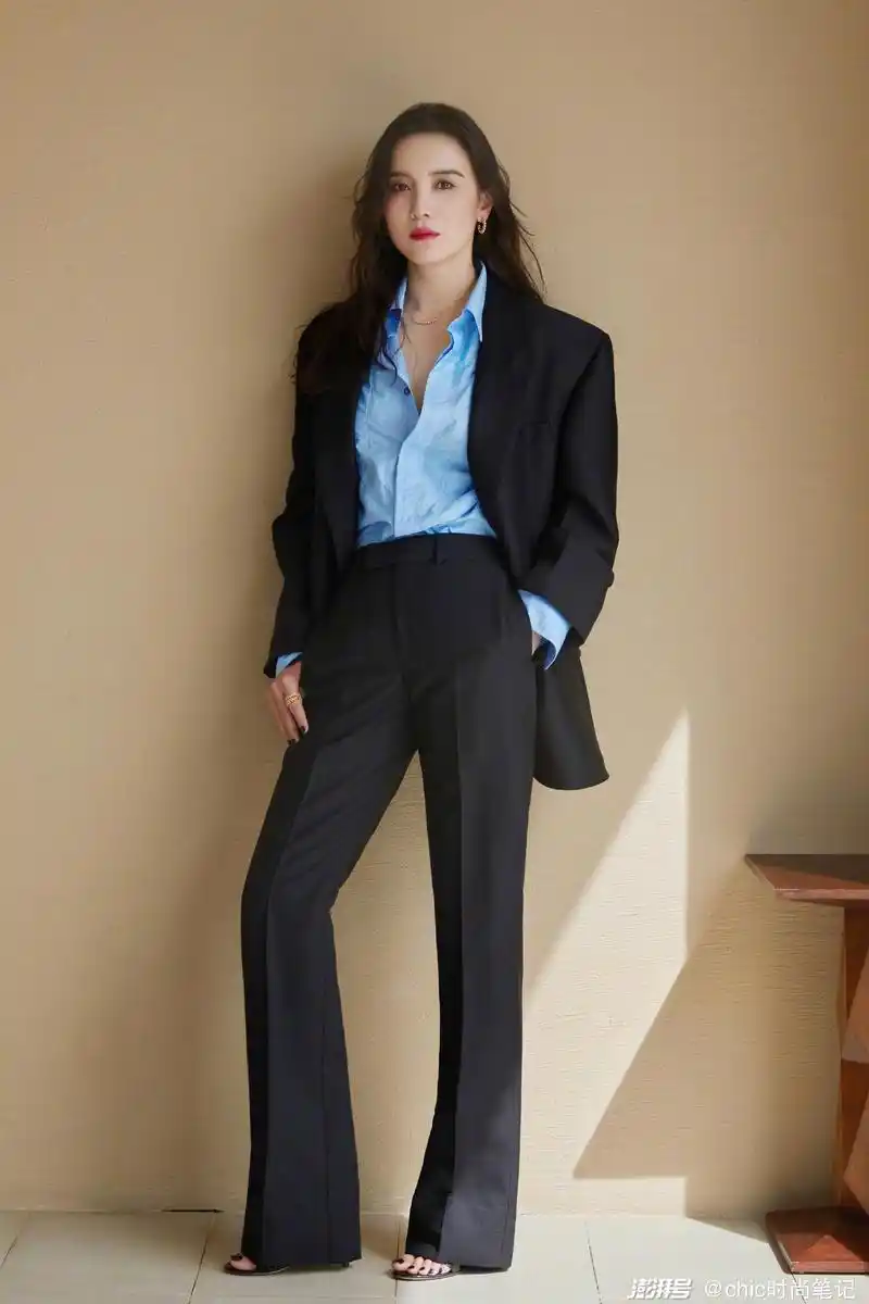 盛装宋佳职业女主编竟这么穿有点像是中国版穿普拉达的女王