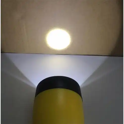 老式手电筒1号电池停电应急照明学生老人夜起电池