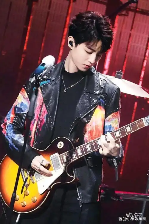 当王俊凯遇上天王周杰伦:这场顶流合作让粉丝狂热度破表!