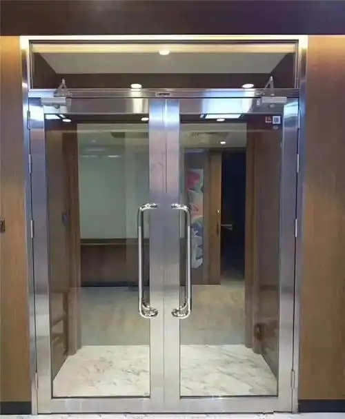 不锈钢玻璃防火门 地弹簧防火玻璃门供应