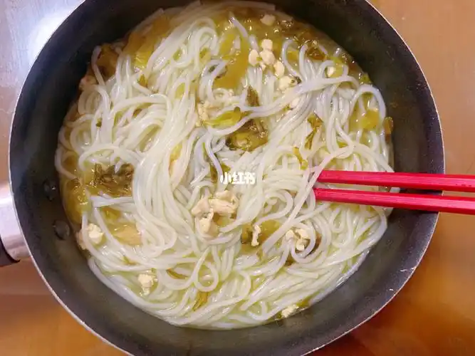 我觉得我可以顿顿吃粉干吃一辈子嗷嗷香,好好吃#我的美食日记  #美食