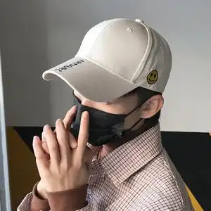 棒球帽男潮韩版鸭舌帽春潮牌学生百搭休闲笑脸街头潮人遮阳男帽子