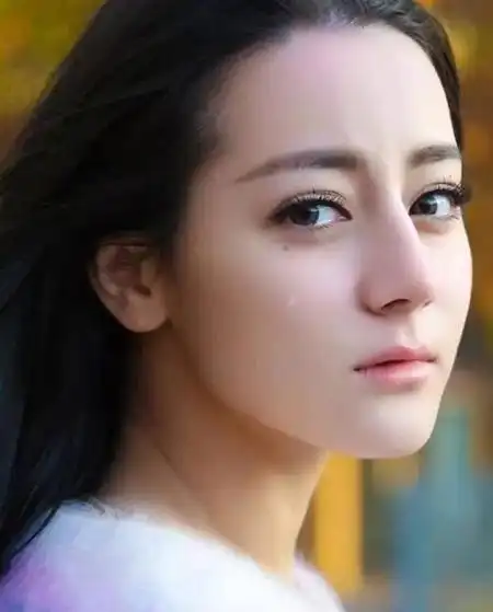 泪痣图片大全滴泪痣图片大全