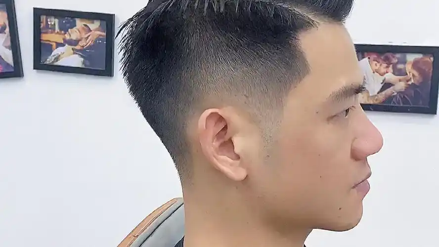 男生短发侧背头发型推荐