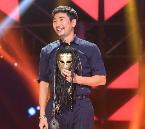 图怎么说我不爱你沙宝亮倾情演唱蒙面歌王落幕