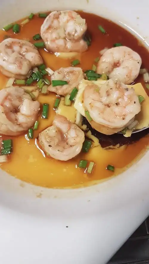 嫩滑的虾仁蒸蛋的做法