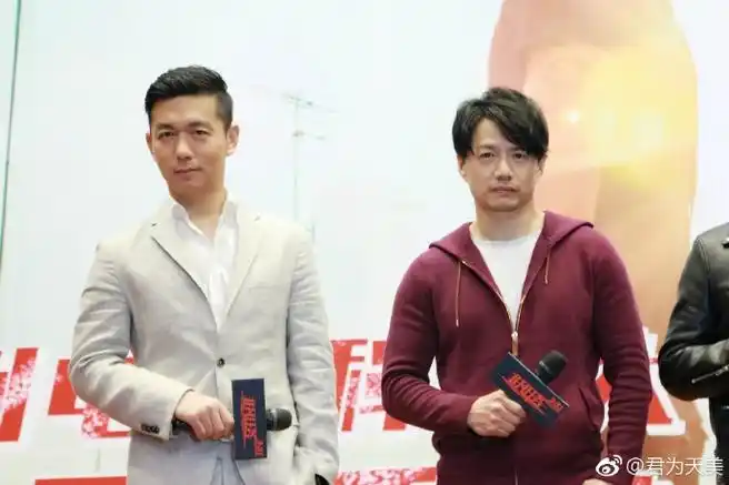 三生三世灵魂cp@邢佳栋@段奕宏不负众望开始撒糖,全程神同步.