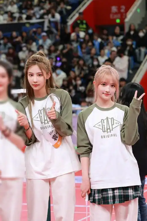 snh48超话#snh48偶像运动会#"集合,女孩!