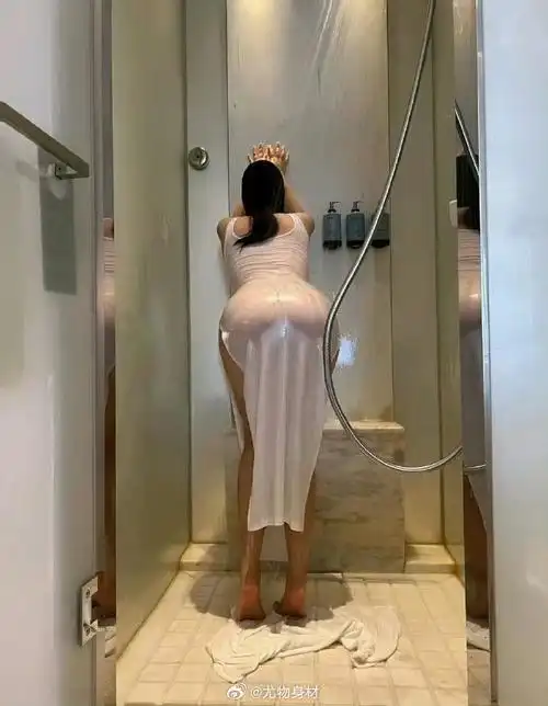 【女性完美身材标准】体重:身高(cm)-112,再减少5% 之内为最好!