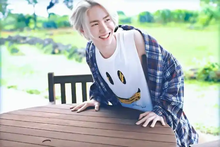 王一博白牡丹金发 - 堆糖,美图壁纸兴趣社区