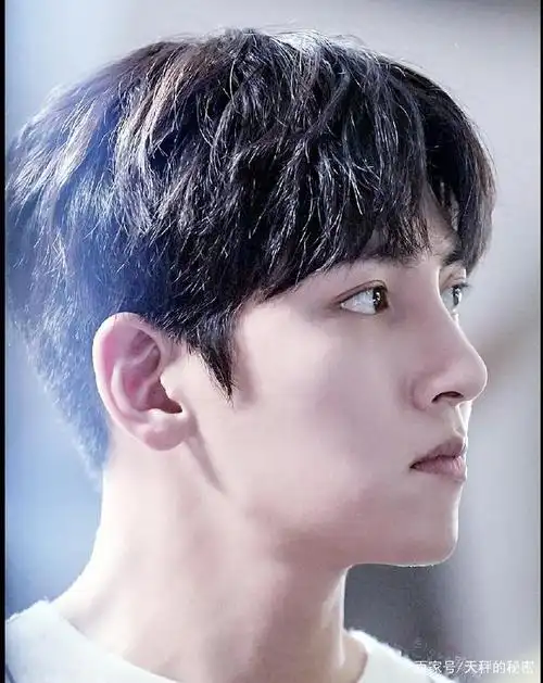 天秤的秘密,说到让我觉得惊为天人的颜值,那肯定是得有韩国男神池昌旭