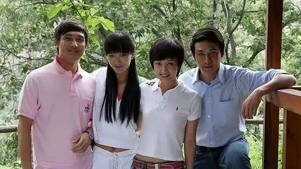 赵宝刚说错了!不是白百何威胁到王珞丹,而是王珞丹败给了时势!