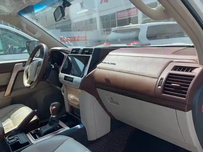 新款平行进口丰田霸道2700经典越野真实价