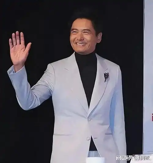 68岁周润发晨跑八年日渐消瘦,首度透露患上糖尿病,每天只吃一顿|影帝