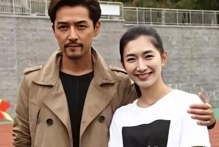 江疏影老公是谁(深扒江疏影过往情史)