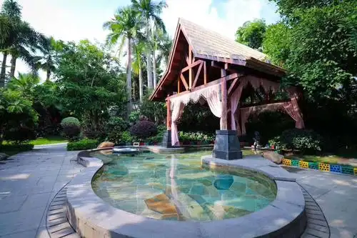 天沐温泉泡池美景一角