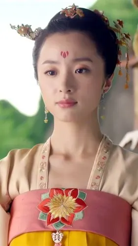 柜中美人-黄轻风-胡冰卿饰