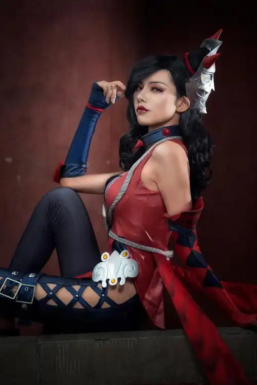 阿珂:三泽瑞尔     妆面自理 摄影&后期:@摄影师-万小也