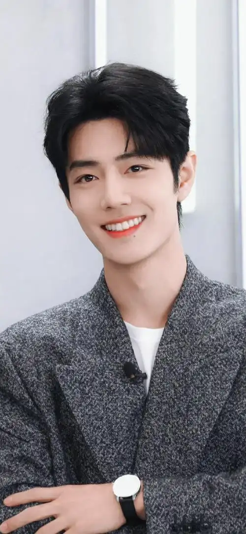 肖战直播出图#帅且成功!#肖战##肖战小括号