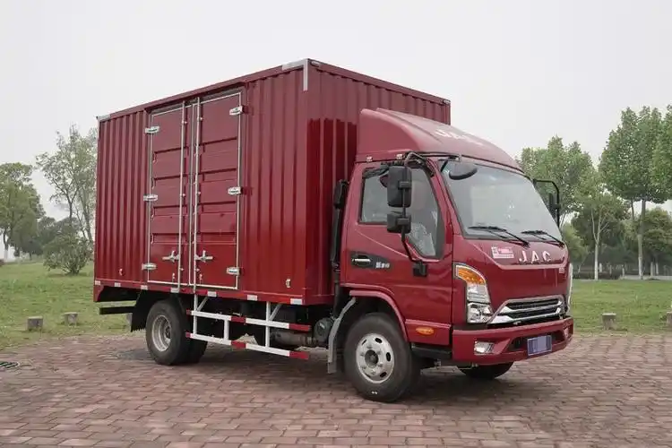 15米 国五单排厢式轻卡载货车(hfc5043xxyp91k7c2v)_卡车人俱乐部