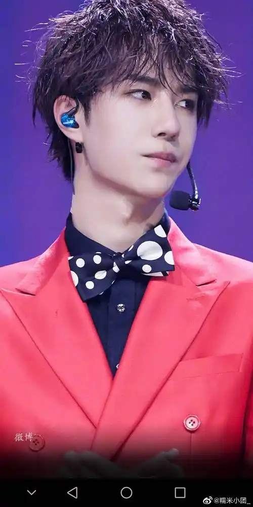 近期,有网友扒出,在2018年,肖战去录制《创造101》的时候,用了王一博