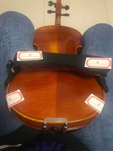 这是装小提琴肩托的顺序,辛苦徐老师啦