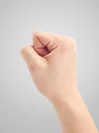 拳头.白色背景 i>上 /i>的 i>手 /i> i>势 /i>