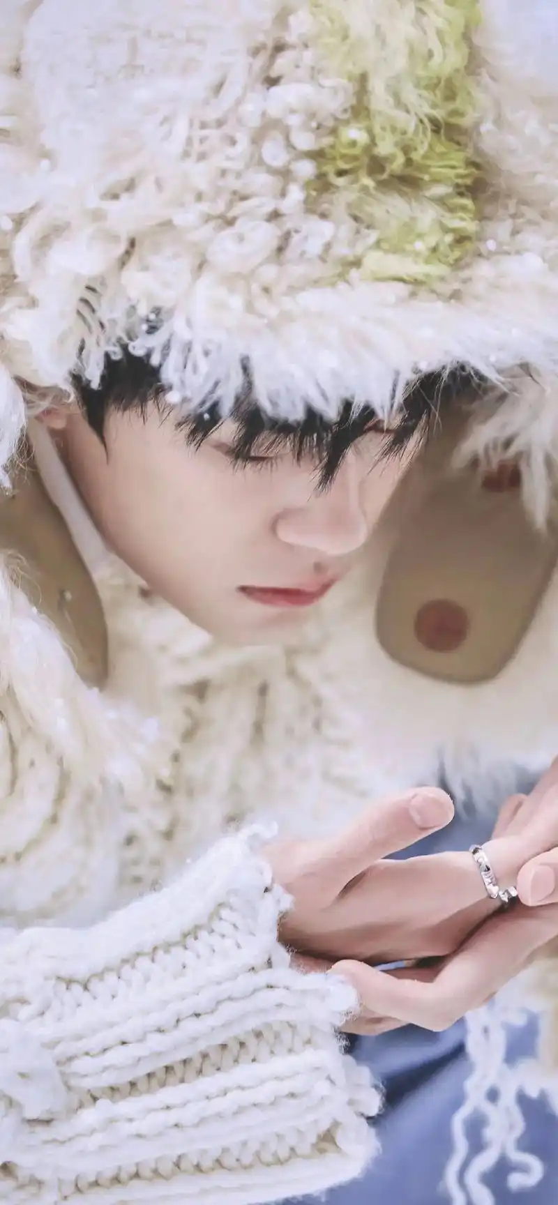 壁纸分享#宝藏男孩易烊千玺 太帅了