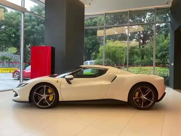 法拉利296跑车30排量售价318万