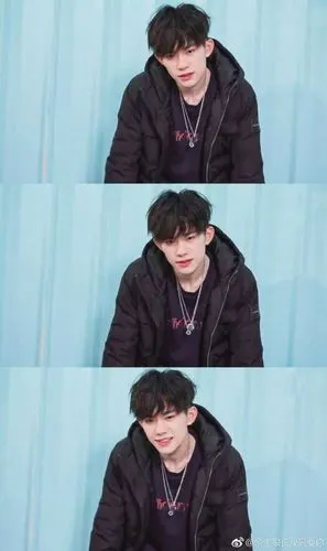 易烊千玺超高清三格壁纸灼灼红海三千里不负韶华不负玺79