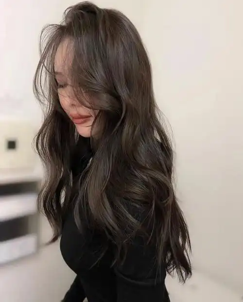 "暗色系"染发也太美了吧!低调奢华有内涵插图18