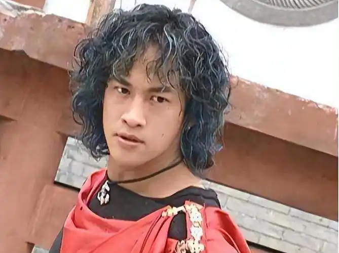 回顾林姵希嫁绯闻不断的何润东相伴15年至今无子她值得吗