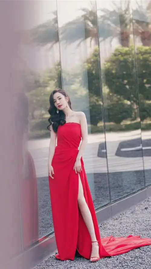 杨幂红裙礼服性感写真手机壁纸